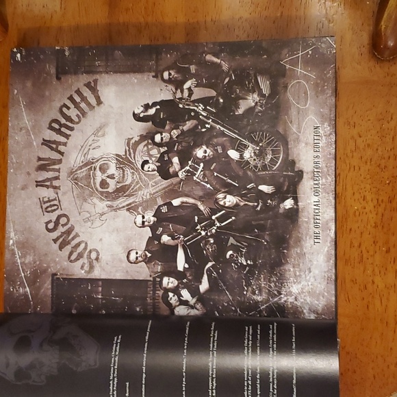 Sons Of Anarchy Collectors Edition - Picture 6 of 6